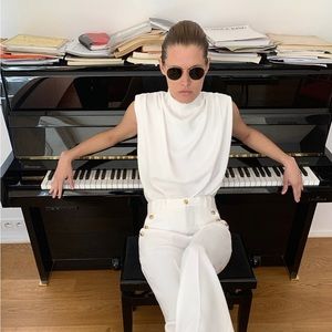 ZARA HIGH NECK WHITE TOP BLOUSE FLOWY